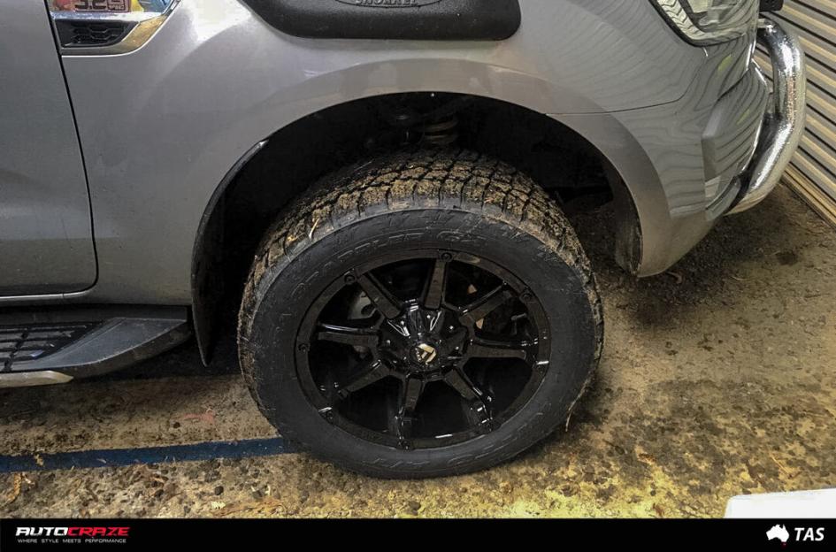 FORD RANGER COUPLER GLOSS BLACK